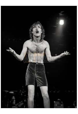 Angus Young (AC/DC)
